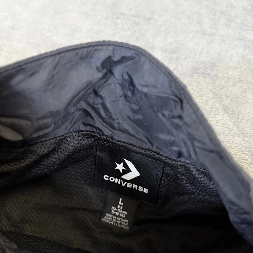 Converse Colorblock Windbreaker Kids Large Black Red Blue Quarter Zip Anorak